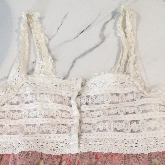 American Eagle white eyelet top with pink print, small. - Picture 2 of 5